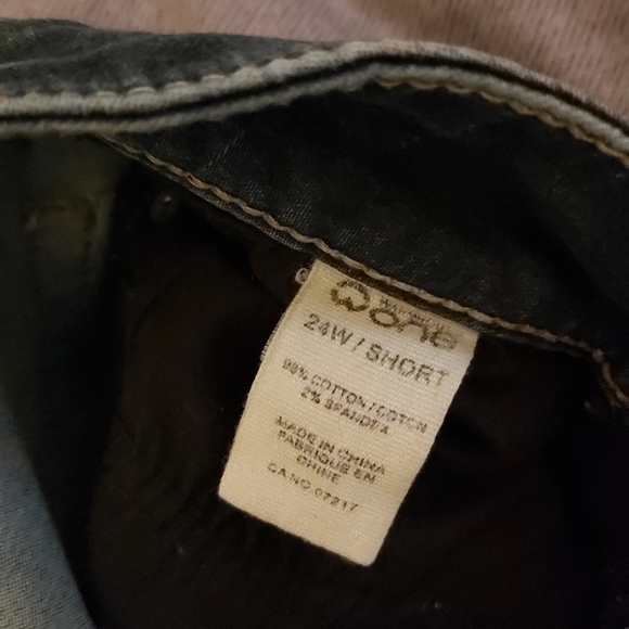 (3/$30) Warehouse One Skinny Jeans 👖 (24w x 27l) - Picture 3 of 6
